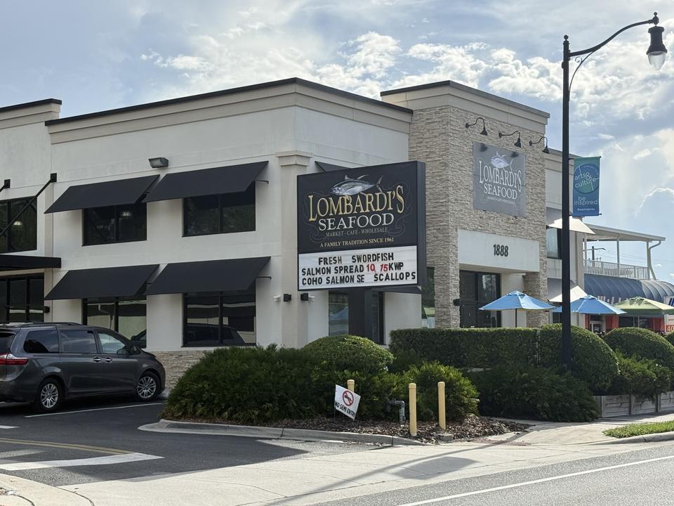 Lombardi’s Seafood